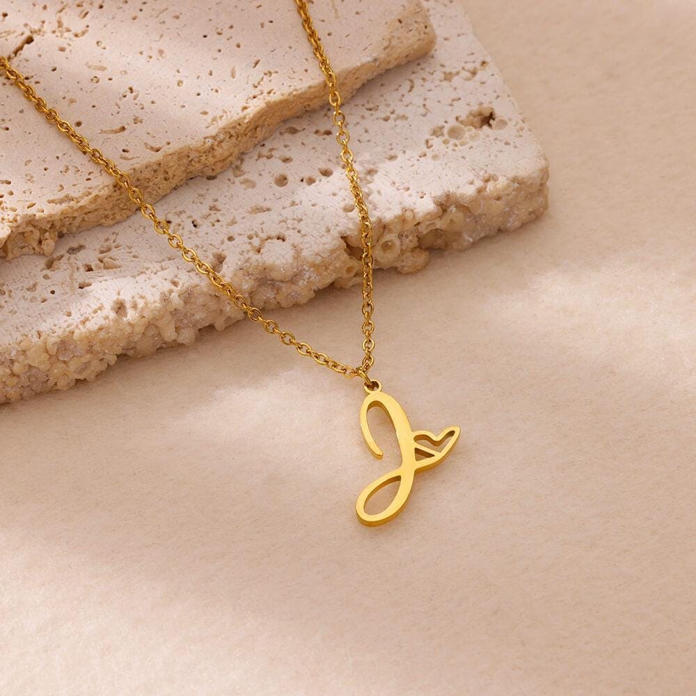 Gold Beginning Necklace With Small Heart Custom Letter Personalized Gifts For Bridesmaid Name Jewelry Her Christmas Gift Gold Beginning Necklace With Small Heart Custom Letter Personalized Gifts For Bridesmaid Name Jewelry Her Christmas Gift von DesignJewelryTAYANNA