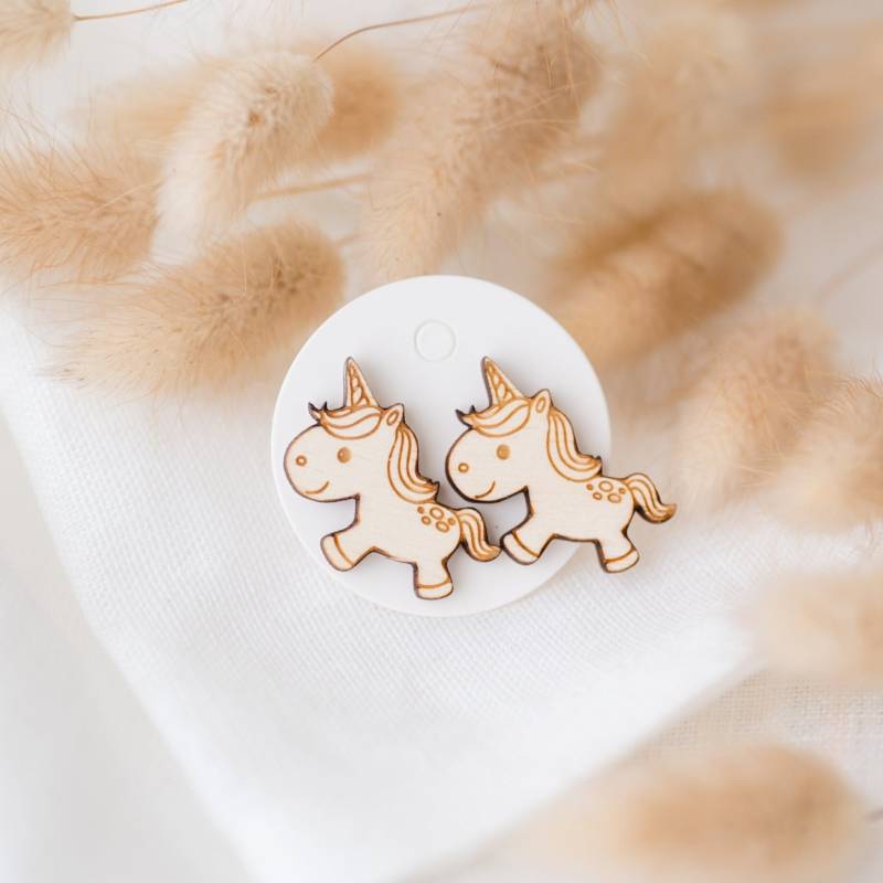 Ohrstecker Aus Holz I Einhorn Mini Mädchen Ohrringe Weihnachten Wichtelgeschenk von DesignMeilenstein