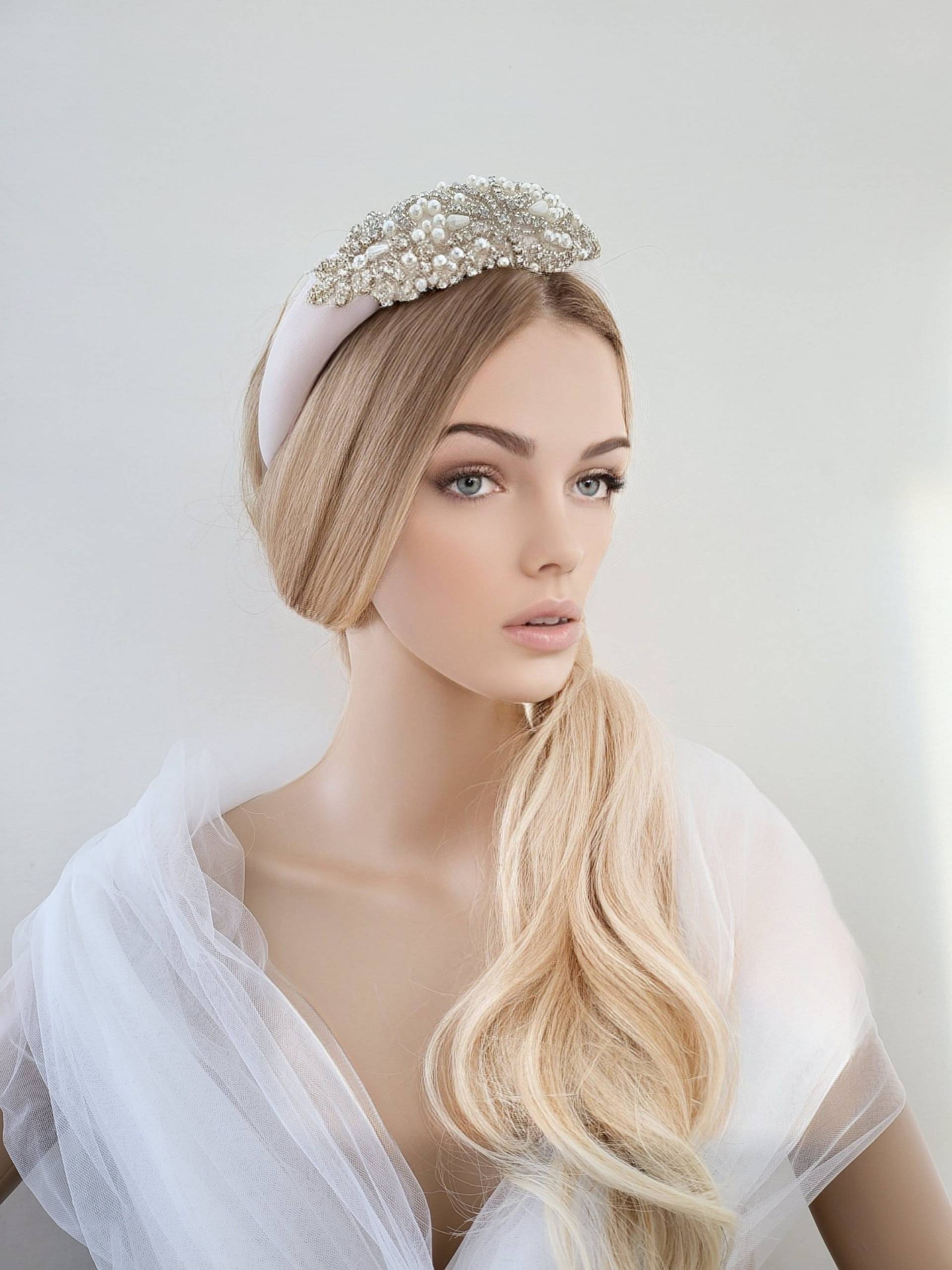 Blush Duchesse Satin Jeweled Stirnband - Vintage-Stil Kristalle Und Perlen von DesignbyHummingbird