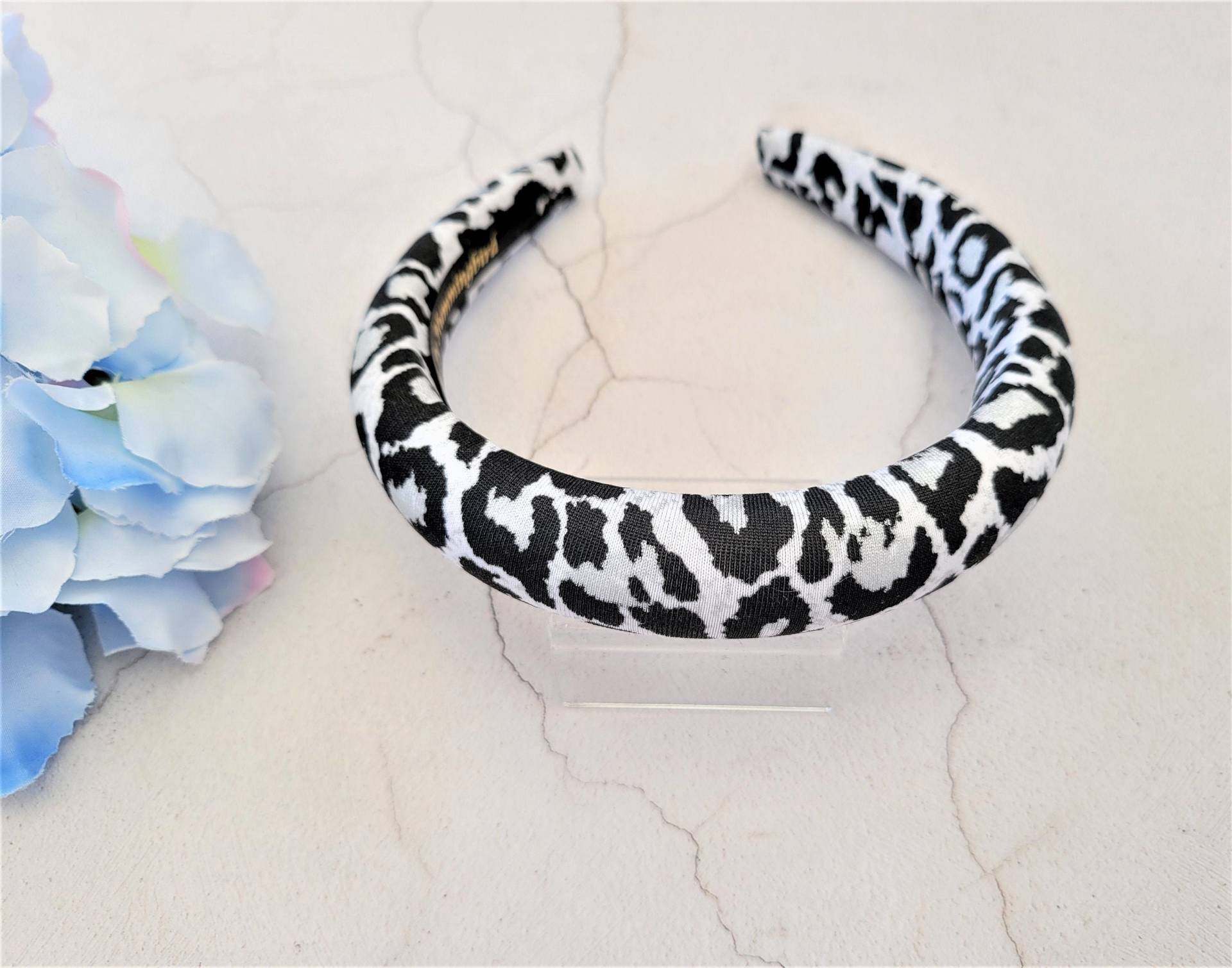 Leopard Tier Druck Tief Gepolstertes Stirnband in Schwarz Und Weiß Matador Stil Kuppel Polsterung 2, 5 cm Breit von DesignbyHummingbird