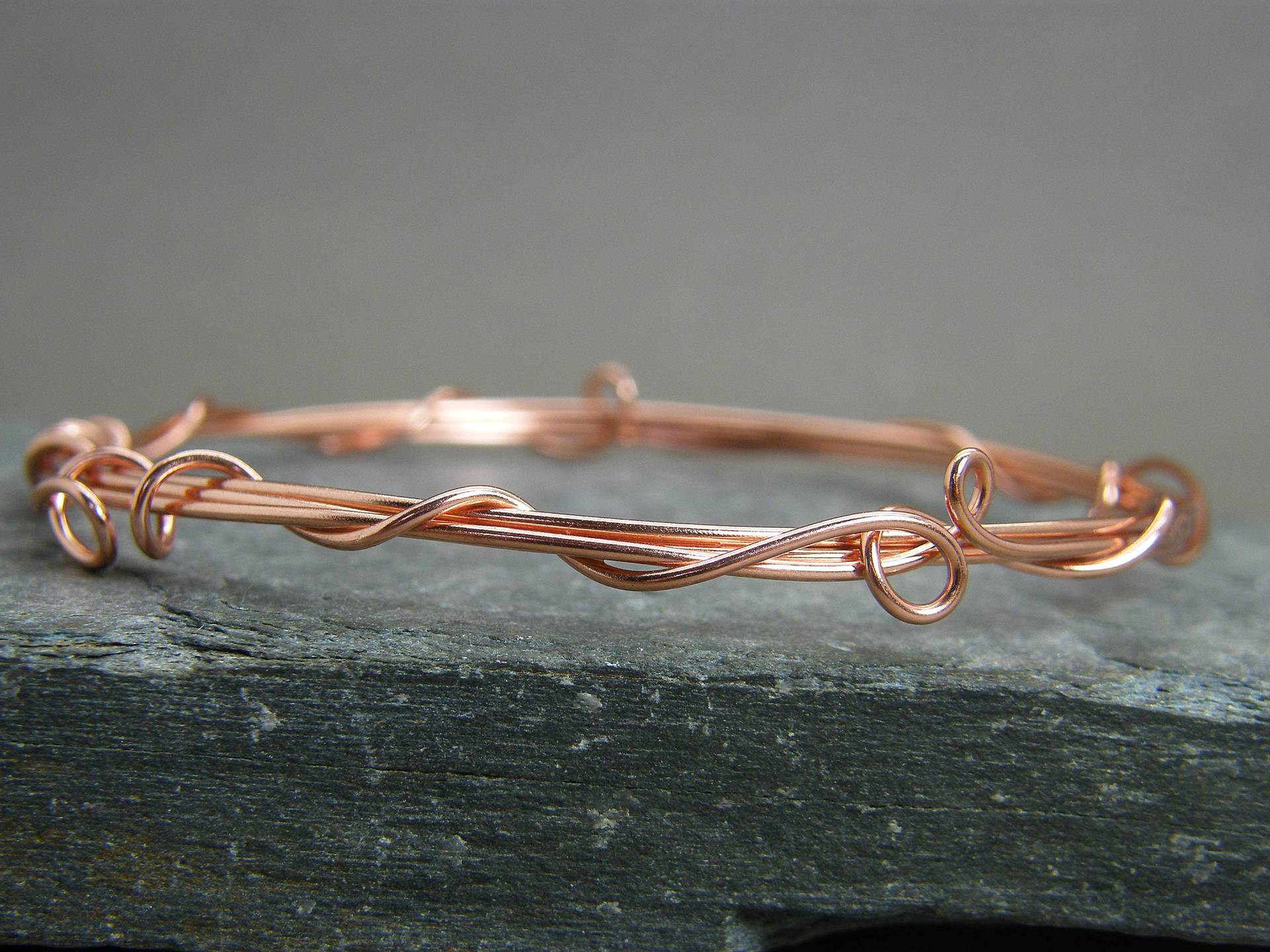 Draht Gewickelt Stacking Armreif Kupfer, Bronze, Messing Oder Sterling Silber Draht Gewickelt Stacking Armreif Kupfer, Bronze, Messing Oder Sterling Silber von DesignedByAnnemarie