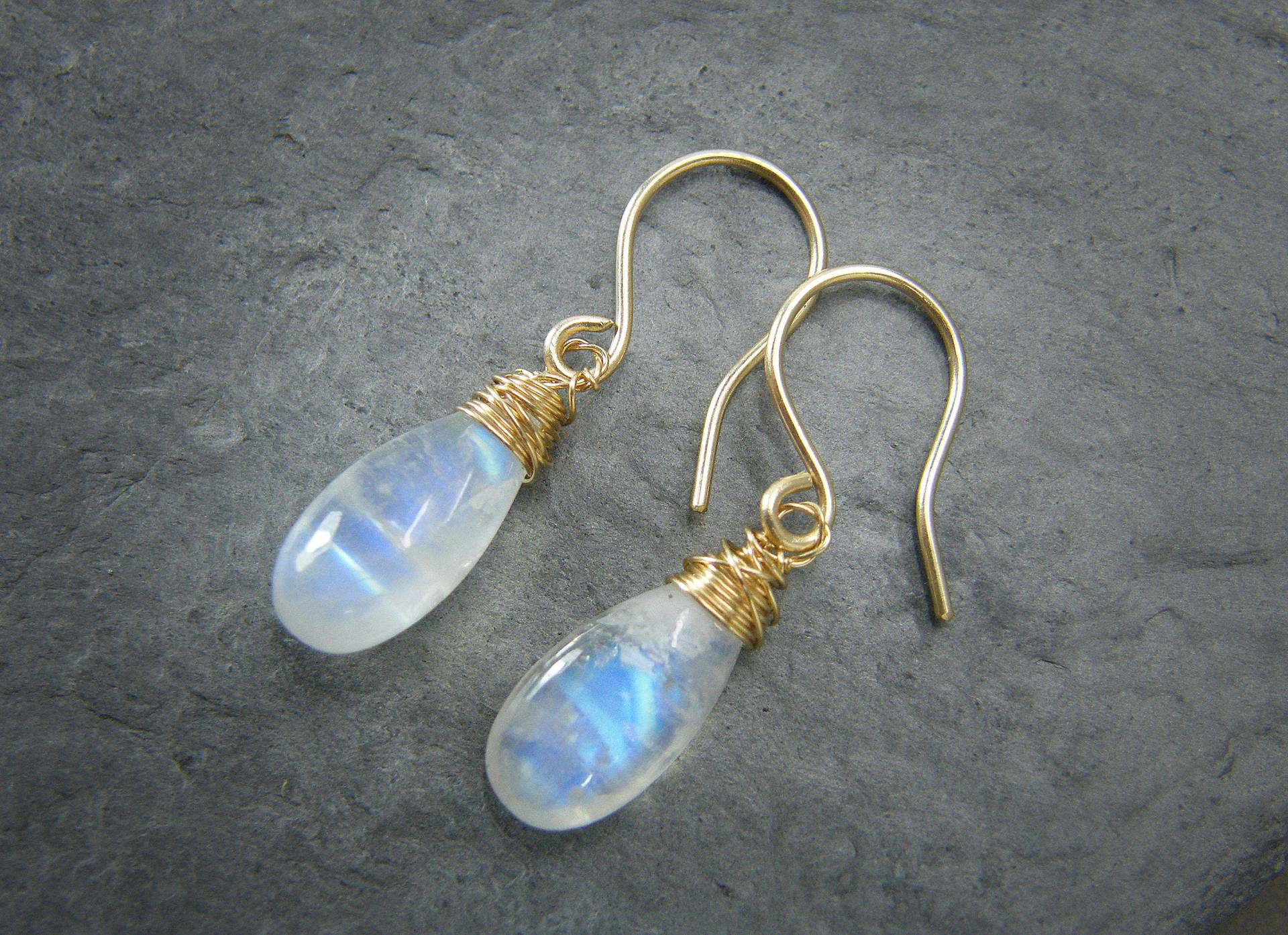 Mondstein Ohrringe ~ Baumeln Blauer 9Ct Gold Jubiläumsgeschenk Für Sie Mondsteine Mondstein Ohrringe ~ Baumeln Blauer 9Ct Gold Jubiläumsgeschenk Für Sie Mondsteine von DesignedByAnnemarie