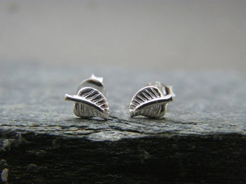 sterling Silber Blatt Ohrstecker Natur-Liebhaber-Geschenk sterling Silber Blatt Ohrstecker Natur-Liebhaber-Geschenk von DesignedByAnnemarie
