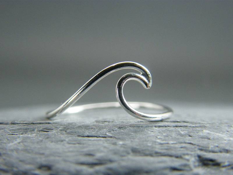 sterling Silber Wellenring Handgemachter Surfer Schmuck sterling Silber Wellenring Handgemachter Surfer Schmuck von DesignedByAnnemarie