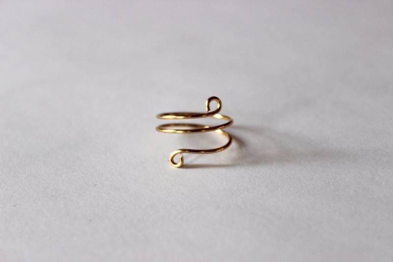 Messing Twisted Knuckle Ring von DesignedByLei