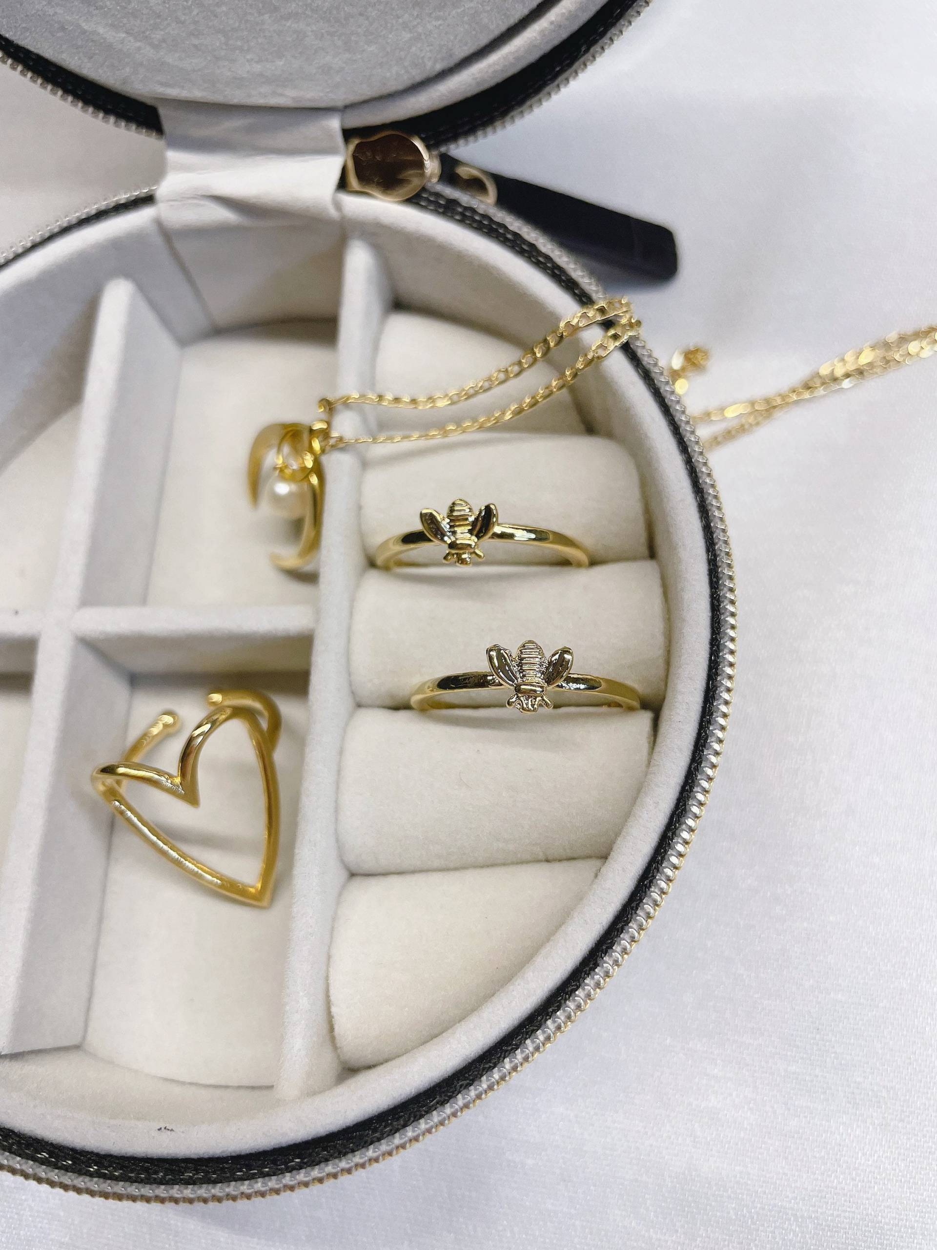 Biene Ring von DesignedByUmbrella