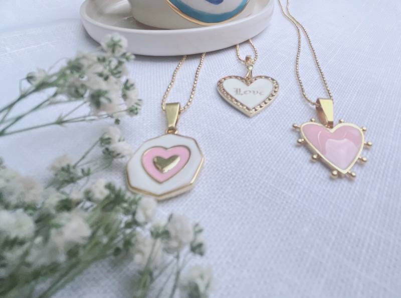 Herzchen Halskette von DesignedByUmbrella