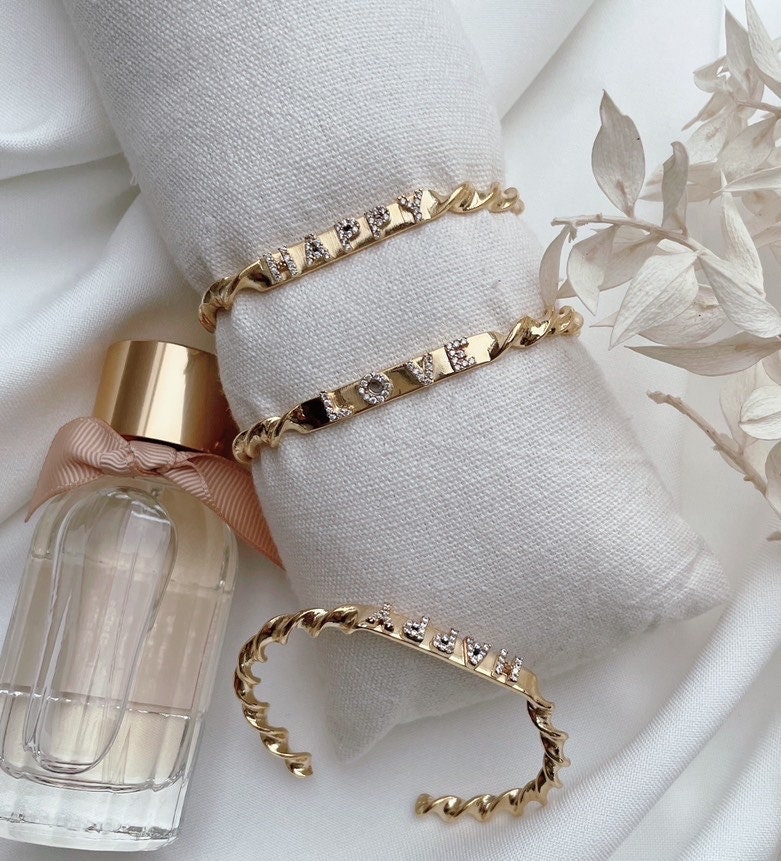 Offener Armreif/Happy Oder Love von DesignedByUmbrella