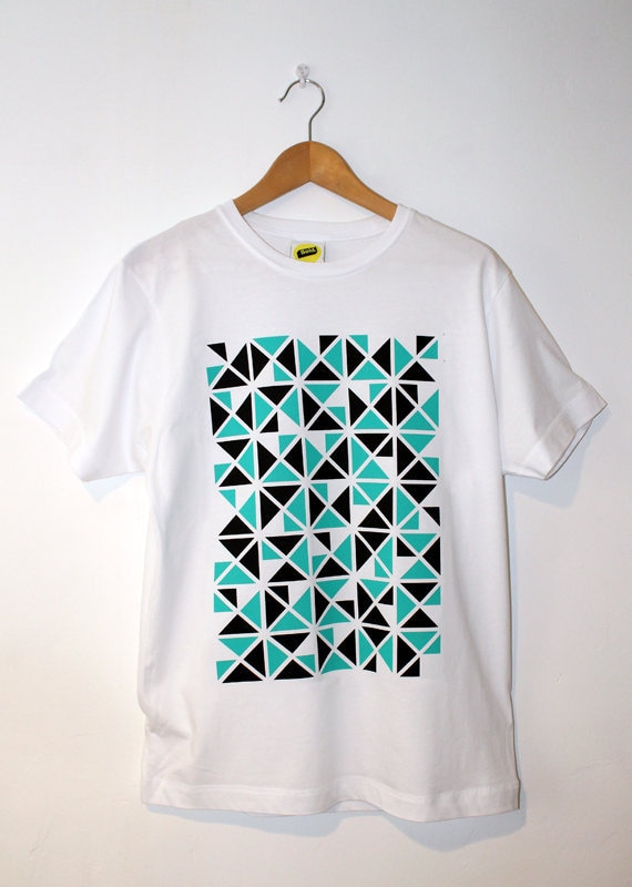 Dreieck T Shirt/T Shirt, Grafik Siebdruck Herren Weißes von DesignedbySold