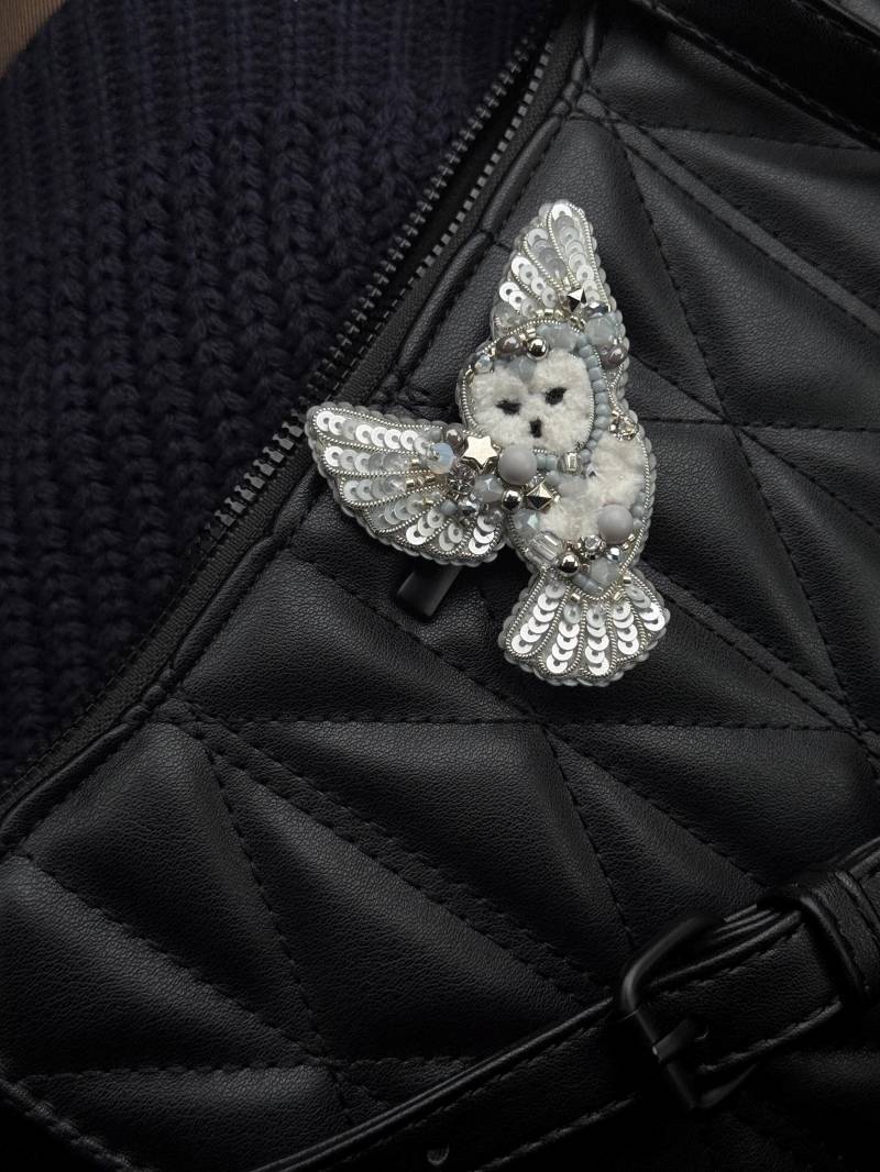 Gestickte Eulen Brosche Handgemachte Perlen Vogel Anstecknadel von DesignerRedcat