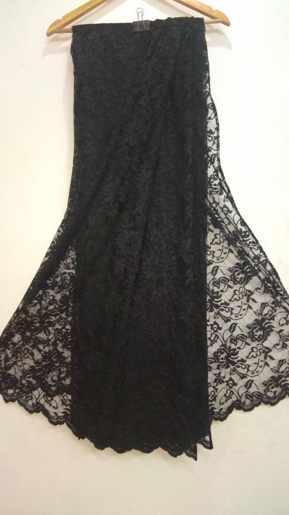 Chantilly Spitze Saree Mit Petticoat, Auf Bestellung Gefertigt von Designerindia4u