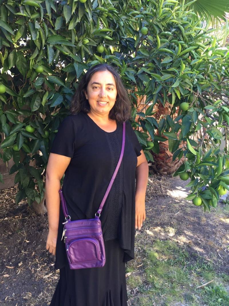 Leder Lila Geldbörse Tasche Crossbody Komplett Verstellbar Riemen von DesignersNeeds