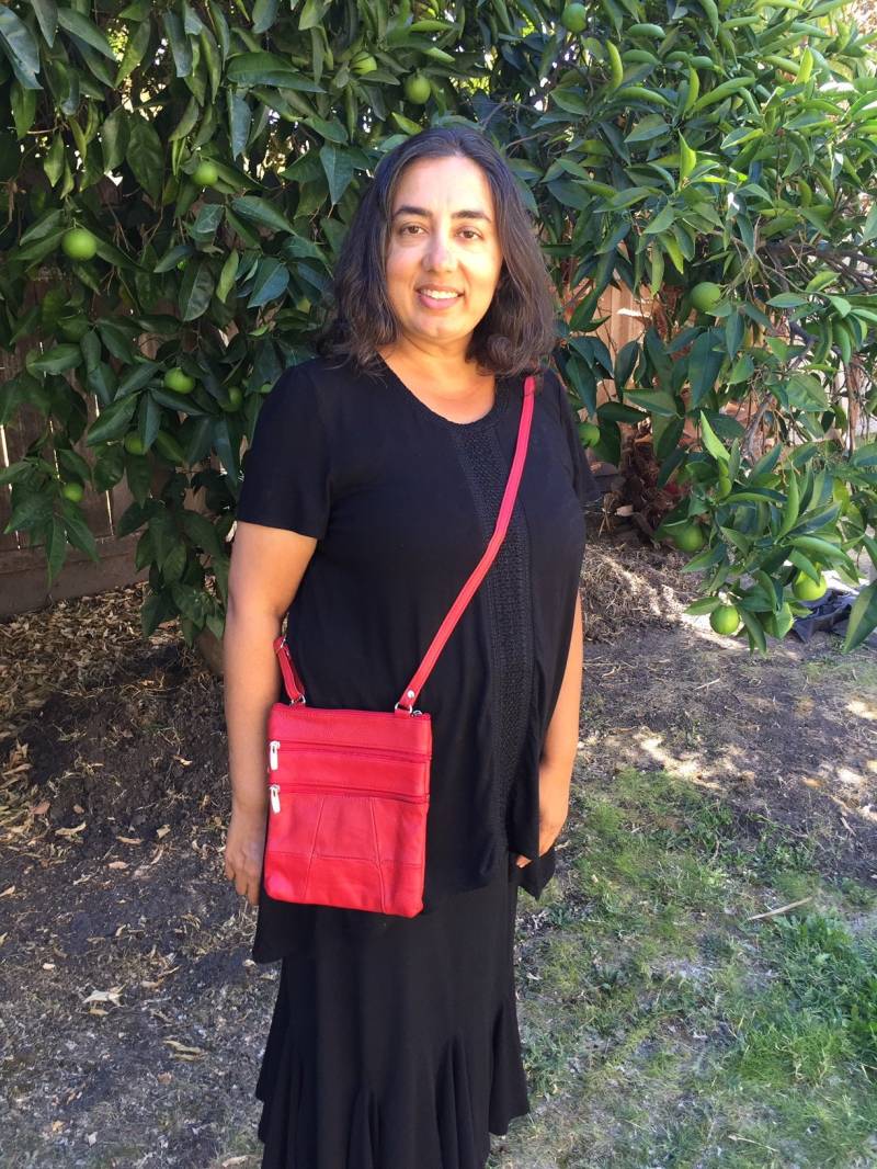 Leder Rote Umhängetasche 5 Reißverschlusstaschen, Voll Verstellbarer Riemen von DesignersNeeds