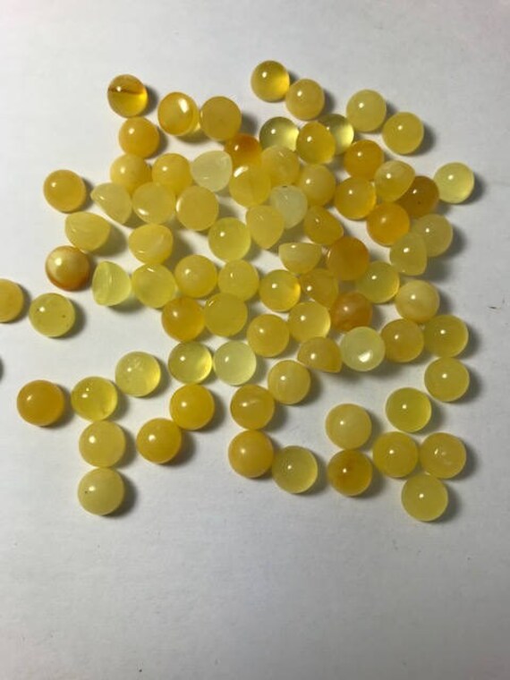 Baltick Amber Cabochon 6mm Baltick Amber Cabochon 6mm von DesignforyouLT