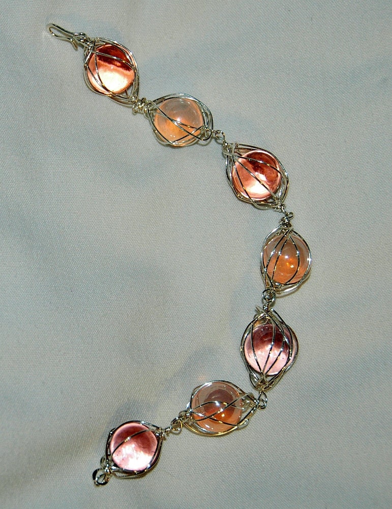 Pink Auf Rosa Käfig Marmor Armband von DesigningRoseStore