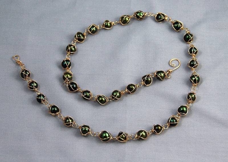 Smaragd Gold Gefüllt Käfig Perlenkette von DesigningRoseStore