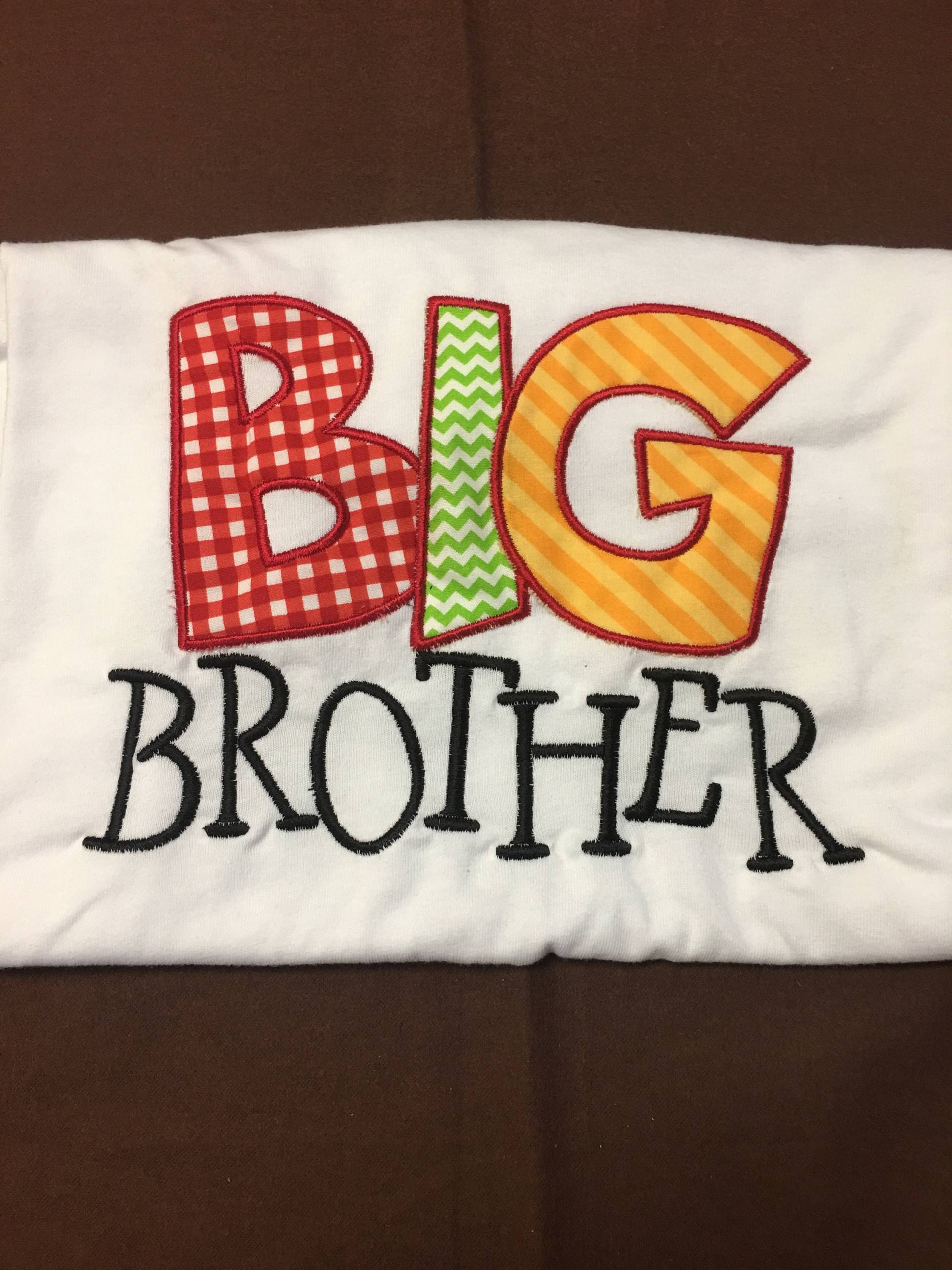 Personalisierte Big Brother Ankündigung T-Shirt Passendes Sibling Shirt von DesignsByDutches