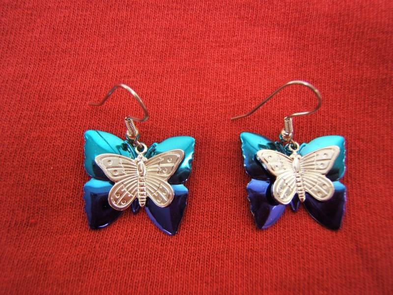 Silber Schmetterling Ohrring Schmetterlinge Insekt Ohrringe Natur Schmuck Boho Tropical W 2 Ton Blau Emaille Nonum-14 von DesignsByMaral