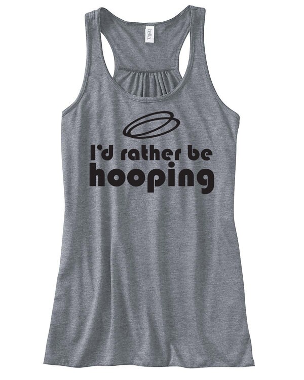 I'd Rather Be Hooping - Flowy Racerback Tank von DesignsFromJess