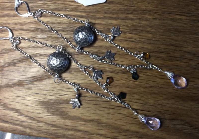 Rosa Amethyst Granat Und Turmalin Thai Karen Silber Earrings.long Blatt Kette Ohrringe von DesignsOnBenbecula2