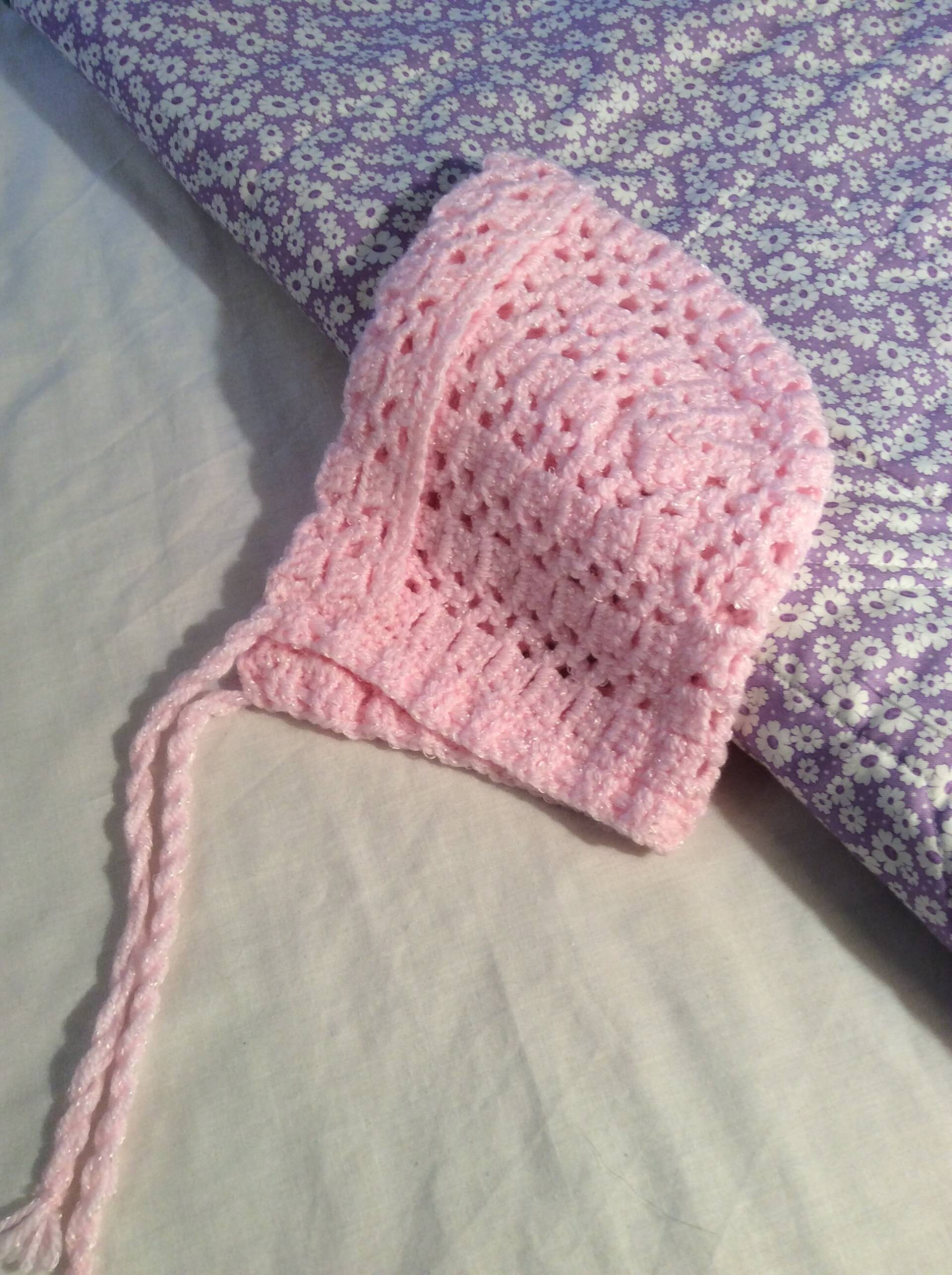 Baby Rosa Häkelmütze Für Babymädchen Baby Rosa Häkelmütze Für Babymädchen von DesignsbyJosephineIE