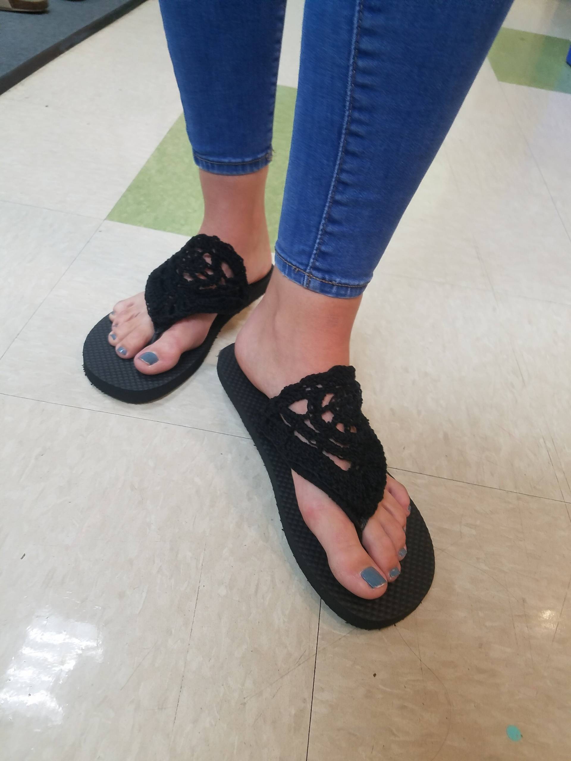Damen Fancy Hand-Gehäkelte Sandale Flip Flops Mit "Bling" von DesignsbyLadyBee
