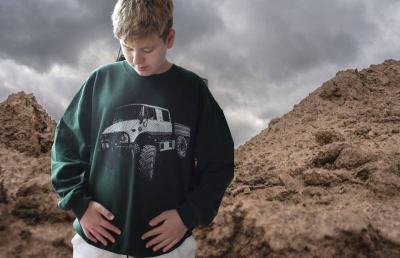 Unimog U416 Doka Liebhaber | Sweatshirt Deutsche Legende Mercedes Offroad Pullover Schlepper Oldtimer Geschenk Papa von DesignsbyNordstern