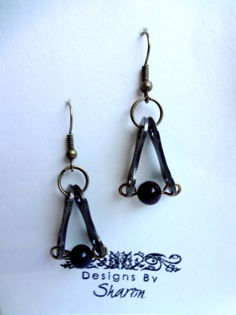 Brecciated Jaspis Edelstein Doppelt Recycelt Fahrrad Kette Gliederohrringe von DesignsbySharonVa