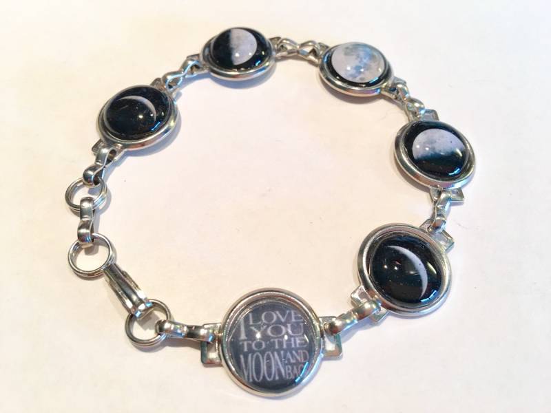 Benutzerdefinierte Silber Lünette Harz Andenken Speicher Bettelarmband Personalisiert Mit Ihren Fotos Oder Eine Mutter Schmuck Gif Liebe Zum Mond von DesignsbyTami