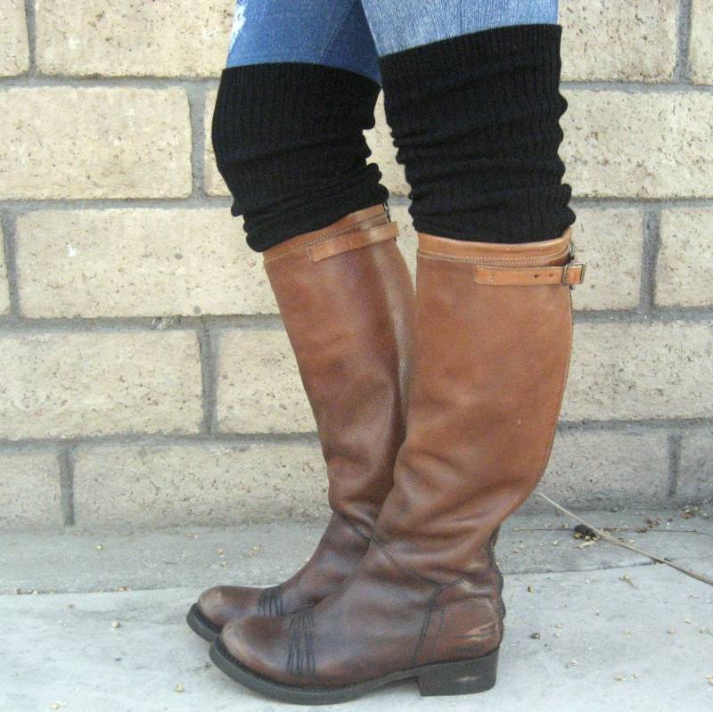 Schwarze Rippstrick Legwarmers Upcycled Öko Freundliche Stiefelocken Beinwärmer Pullover Stiefelsocken Über Dem Knie Oberschenkel Hohe von DesignsbyTami