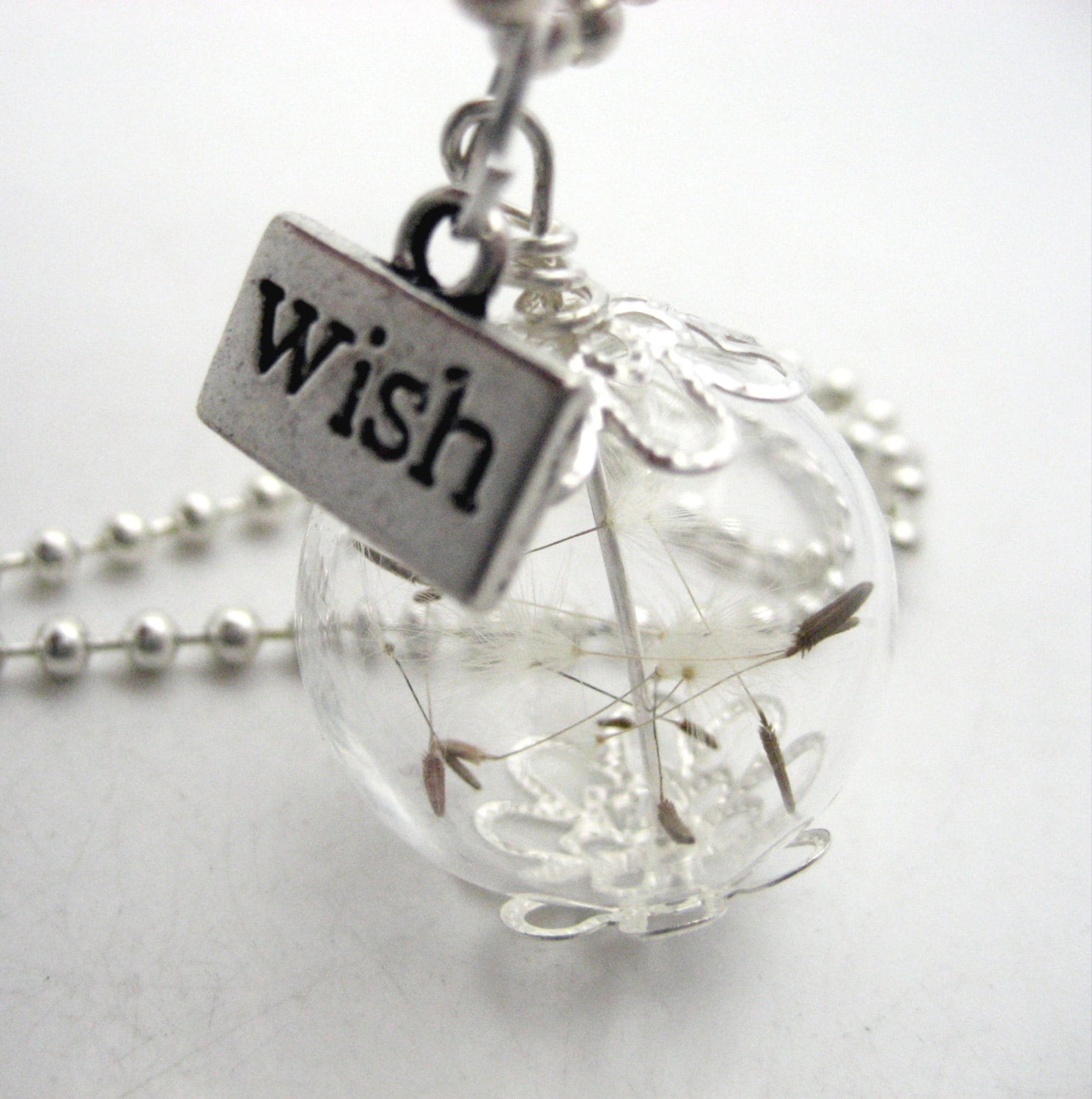 Wish Löwenzahn Samen Glasblase Charmehalskette Auf 24-Zoll-Silber-Kugelkette Wunschanhänger Großer Geburtstag Und Brautjungfer Geschenk Real von DesignsbyTami