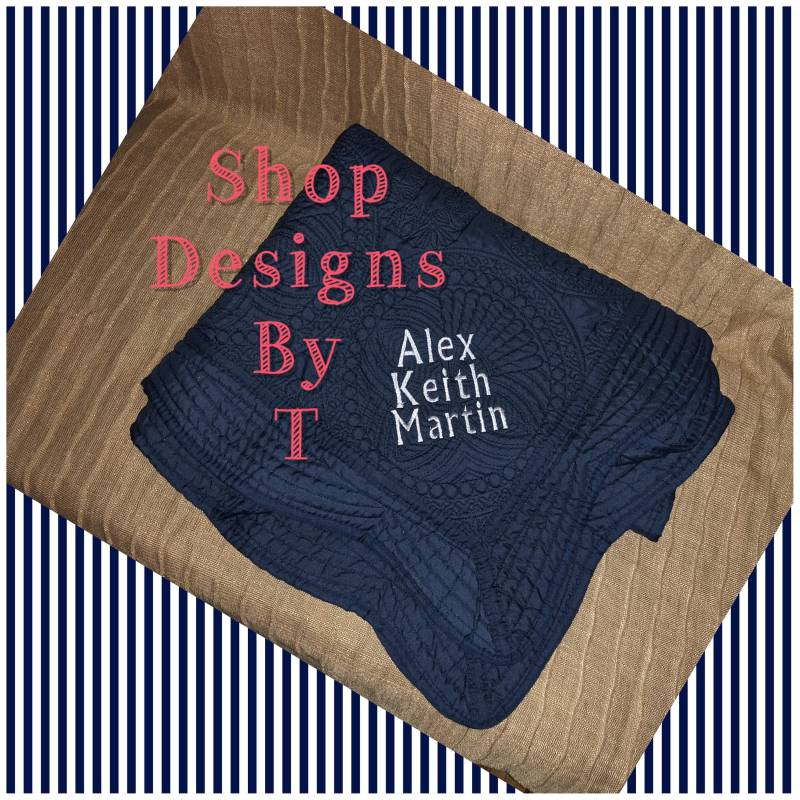 Monogramm Quilts Monogramm Quilts von DesignsbyTema