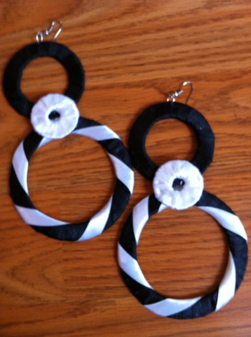 Schwarz Und Weiß Große Leichte Ohrringe Abbildung 8 | Zubehör Schmuck von DesignsbyTiffanyJ