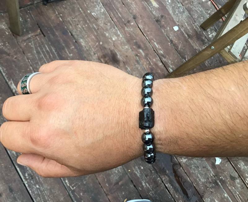 Schwarzer Turmalin Und Hämatit Perlen Armband -Heil Mit Roher -Wurzel Chakra-Erdung-Schutz von Designsbylulu7