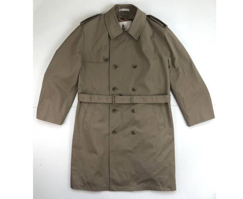 Vintage Herren Regen Trenchcoat | 90Er Jahre Wasserdichter Zweireihiger Mantel Mit Gürtel Größe Xl von DestrierVintage