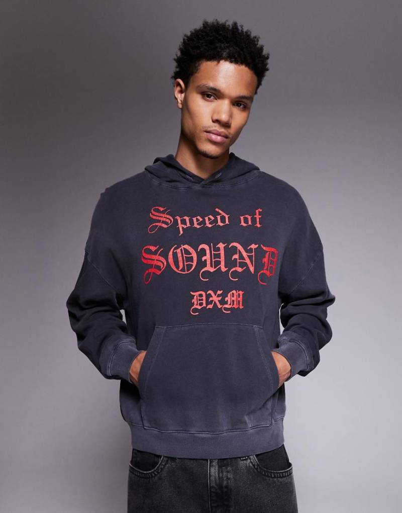 Deus Ex Machina - Chamber Choir - Stückgefärbter Oversize-Kapuzenpullover in Schwarz Deus Ex Machina - Chamber Choir - Stückgefärbter Oversize-Kapuzenpullover in Schwarz von Deus Ex Machina