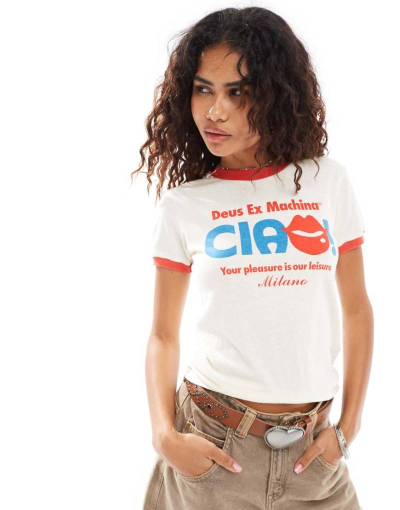Deus Ex Machina x ASOS Exklusiv - Knapp geschnittenes T-Shirt in Weiß mit „Ciao"-Grafikprint und farblich abgesetzter Einfassung von Deus Ex Machina