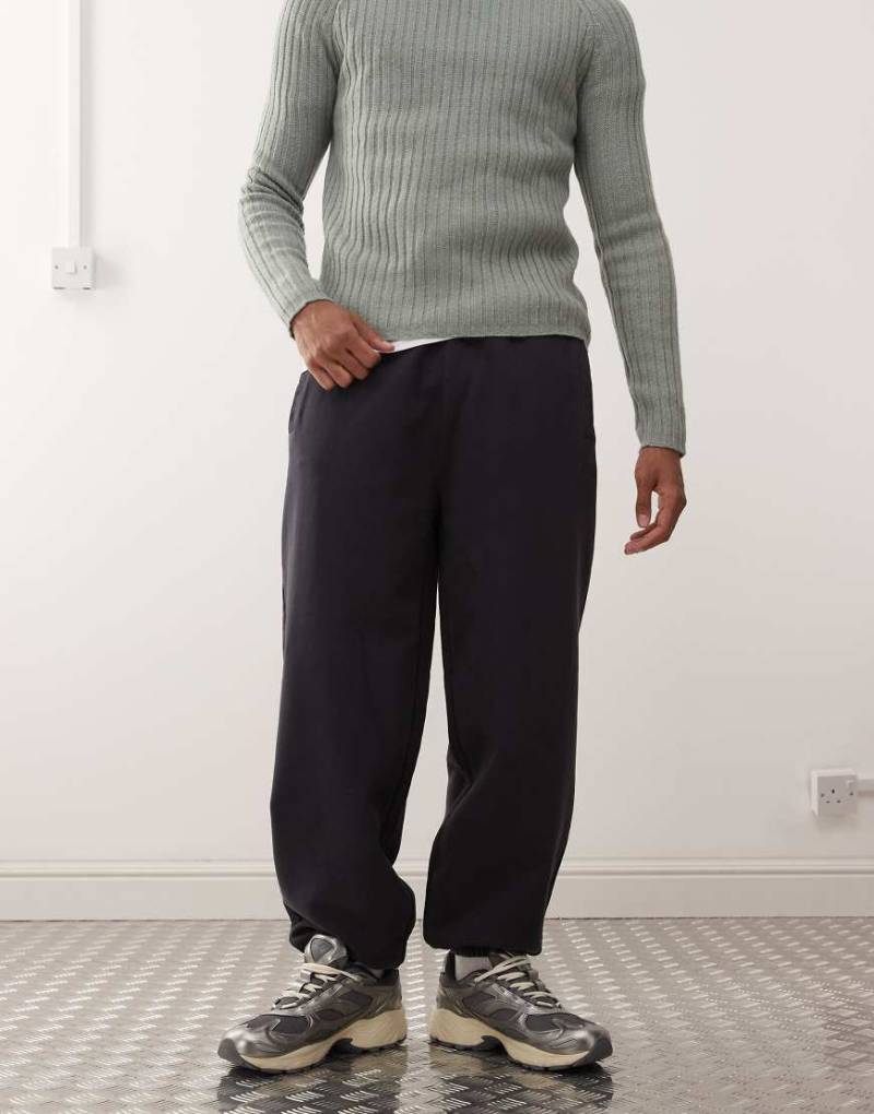 Deus Ex Machina - Shield - Stückgefärbte Jogginghose in verwaschenem Schwarz von Deus Ex Machina