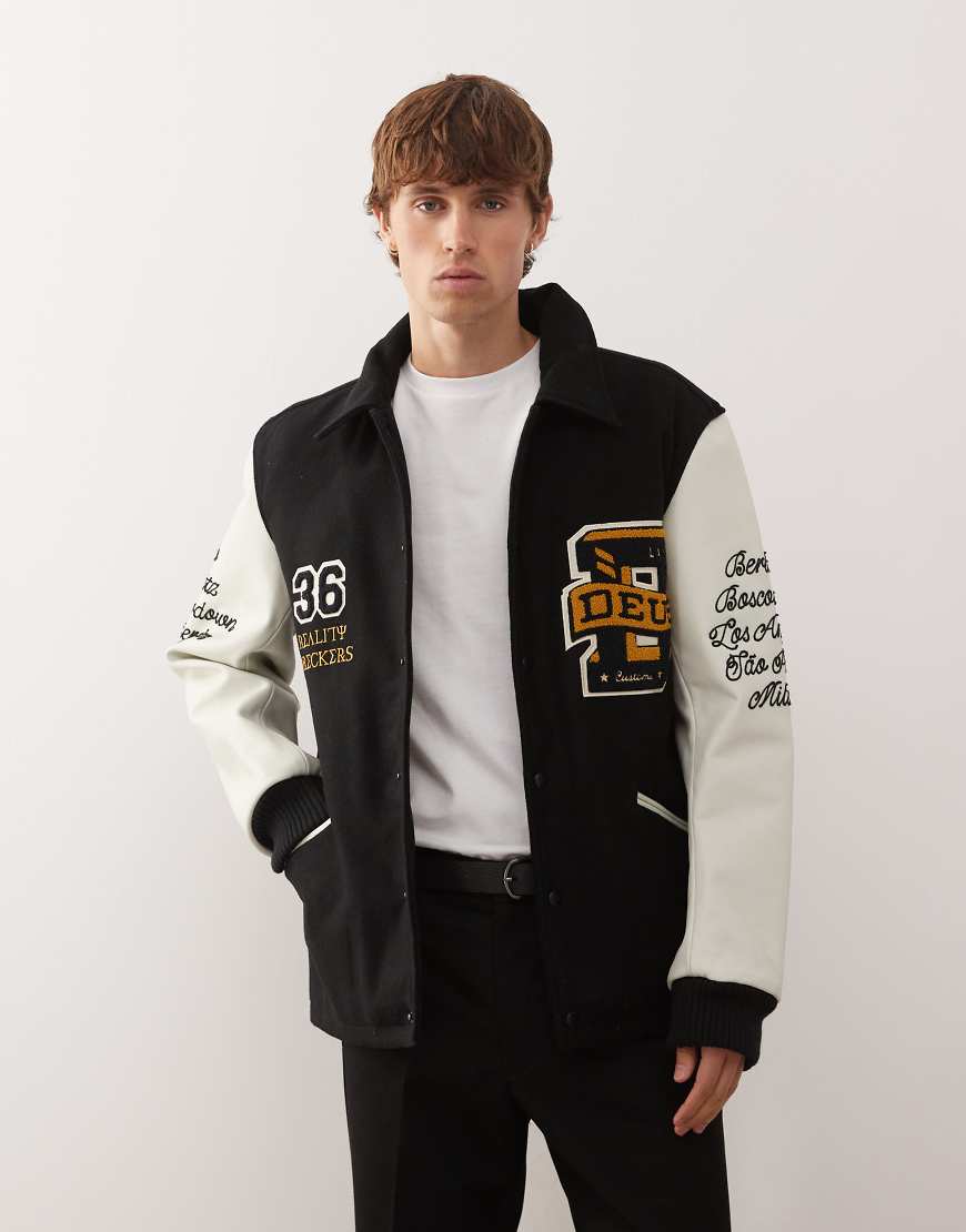 Deus Ex Machina - Sourmug - College-Trainerjacke in Schwarz und Weiß mit gestickten Aufnähern-Bunt von Deus Ex Machina