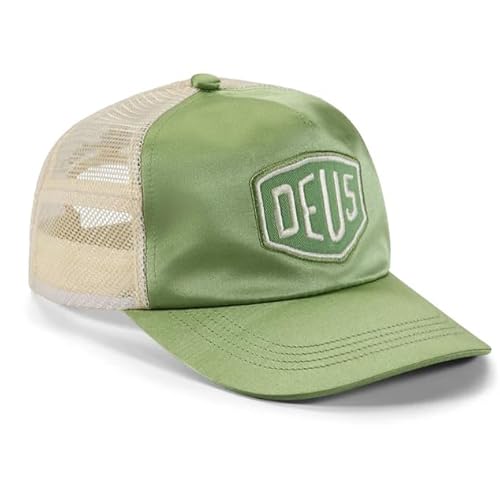 Deus Paris Shield Trucker Cap - Vinyard Green von Deus