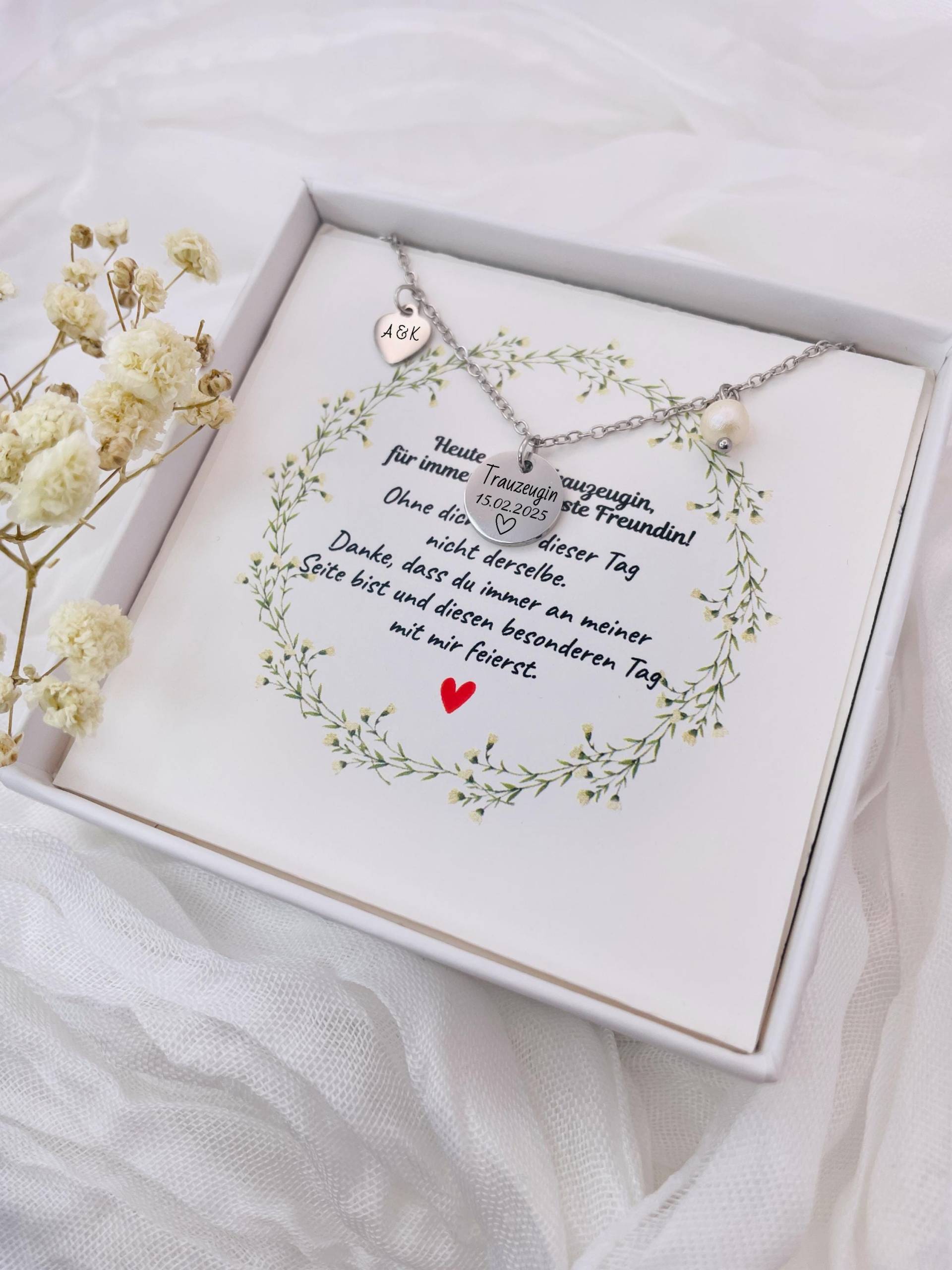 Personalisierte Halskette Mit Herzanhänger-Trauzeugin Geschenk-Trauzeugin Kette-Trauzeuginnen Geschenk Personalisiert-Trauzeugin Danke Personalisierte Halskette Mit Herzanhänger-Trauzeugin Geschenk-Trauzeugin Kette-Trauzeuginnen Geschenk Personalisiert-Trauzeugin Danke von DevSchmuck