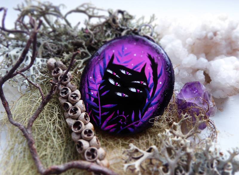 Pendant All Seeing Cat Oval von DevilsField