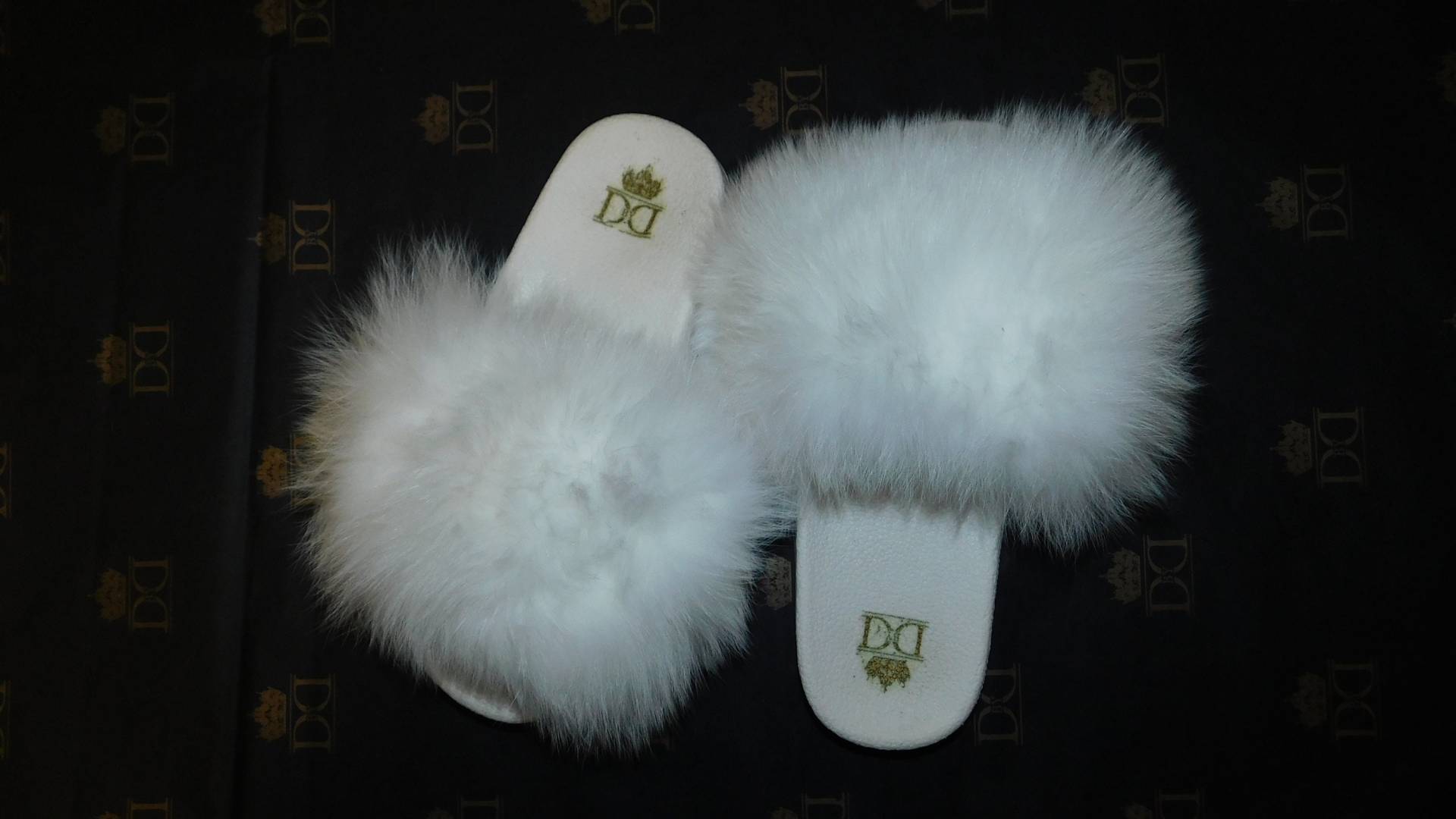 Weiß Fuchs Fellspangen Weiß Fuchs Fellspangen von DezzyDressedMe