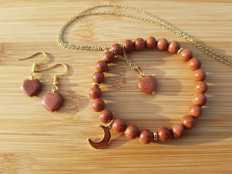 Schmuckset Goldfluss Mit Vergoldeter Edelstahlkette - Mond/Herz von DhimahiDesign