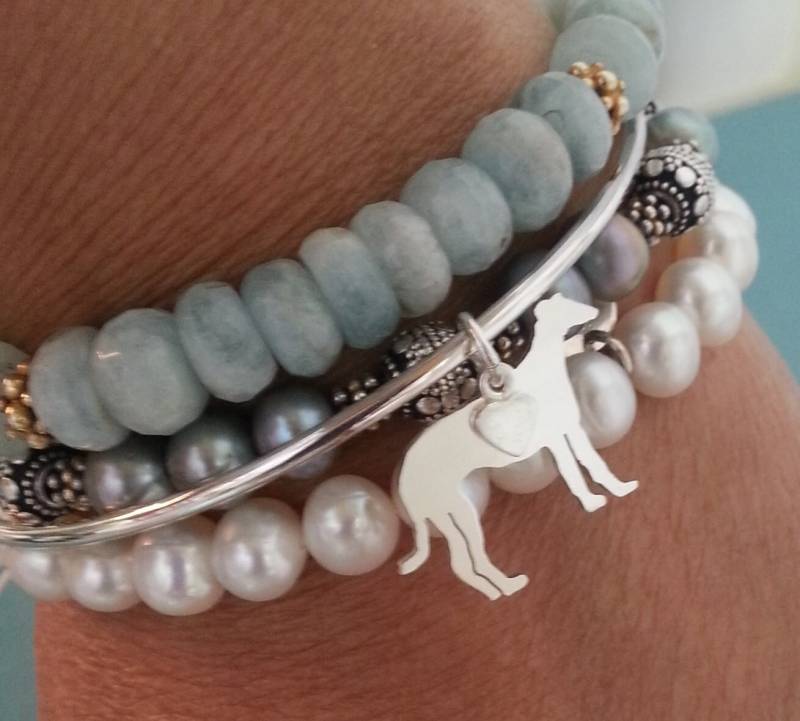 Windhund Hunde Armreif, Sterling Silber Personalisiert Anhänger, Rasse Silhouette Charm, Rettungs Racer Hund Shelter Windhund Hunde Armreif, Sterling Silber Personalisiert Anhänger, Rasse Silhouette Charm, Rettungs Racer Hund Shelter von DiBAdog