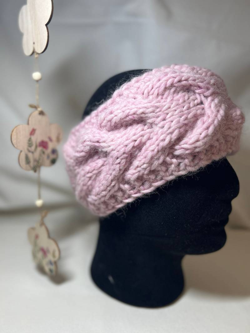 strinband Für Damen Aus Reiner Weicher Schurwolle Handgestrickt Mit Einem Voluminösem Muster in 2 Farben Erhältlich von DiJuMa