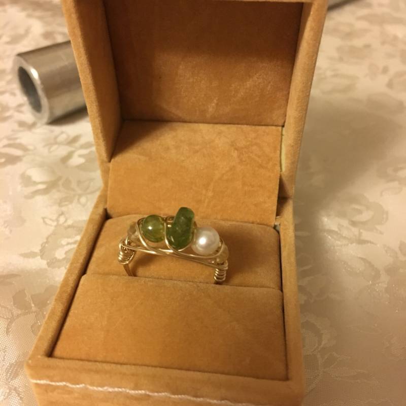 Echter Edelstein, Geburtsstein Ring, 5 Stein, Gold Gefüllt, Wire Wrapped, Oma, Mutter, Tante, Schwester, Individuell Echter Edelstein, Geburtsstein Ring, 5 Stein, Gold Gefüllt, Wire Wrapped, Oma, Mutter, Tante, Schwester, Individuell von DiVerseBlessings