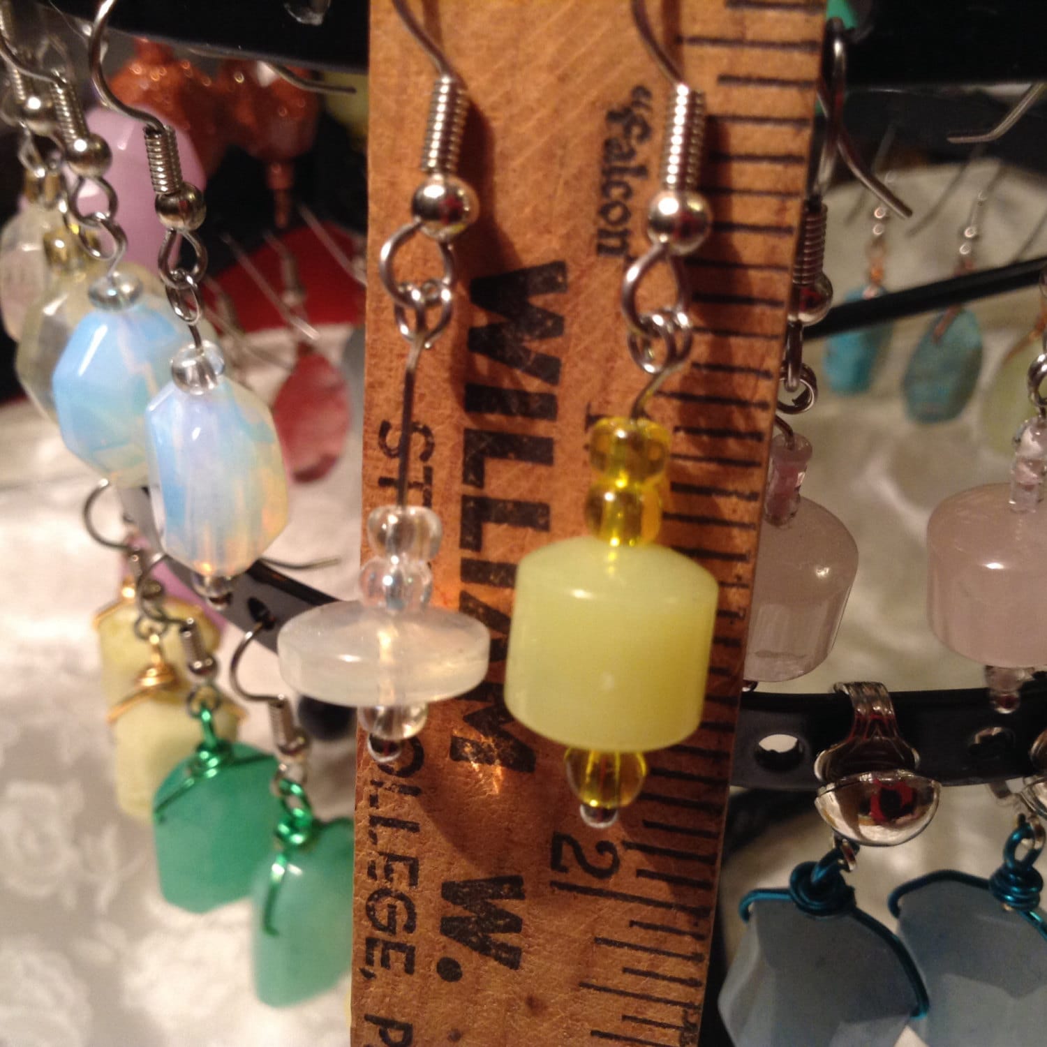 Every Day Ohrringe, Wire Wrapped, Echter Stein, Glas, Simulierter Edelstahl, Ohrhaken, Kupferdraht, Scheiben Und Röhren von DiVerseBlessings