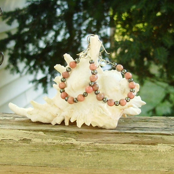 Rockin Pink, Rhodonit, Hämatit, Echter Edelstein, Sterling Silber, Fish Hook Ohrdraht, Edelstahl, Memory Wire Rockin Pink, Rhodonit, Hämatit, Echter Edelstein, Sterling Silber, Fish Hook Ohrdraht, Edelstahl, Memory Wire von DiVerseBlessings