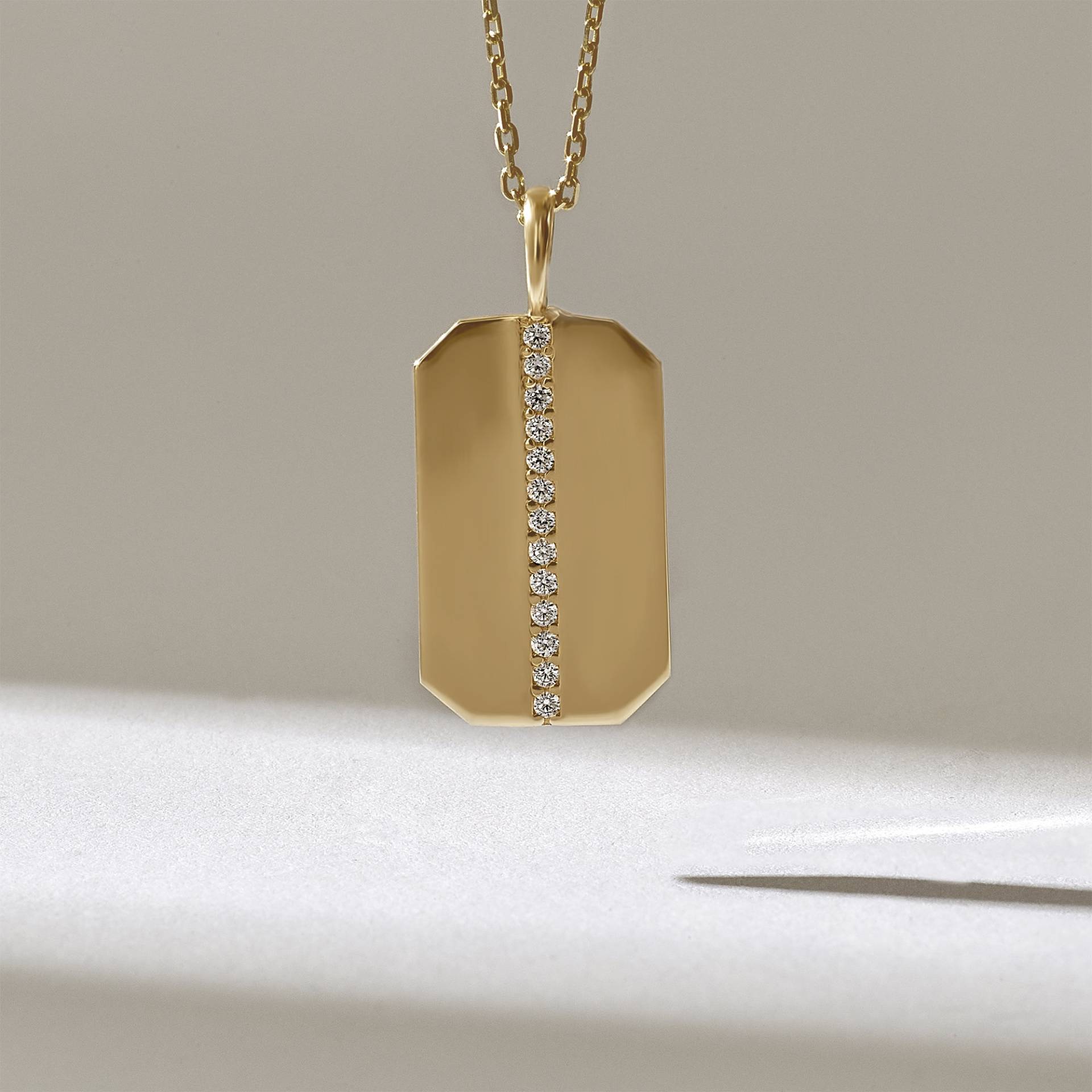 14K Linie Pave Diamant Rechteck Halskette, Solid Gold Flach Anhänger Für Frauen, Minimal Tägliche Trend Achteck Geformt, Schmuck Geschenke von DiaFineJewelry